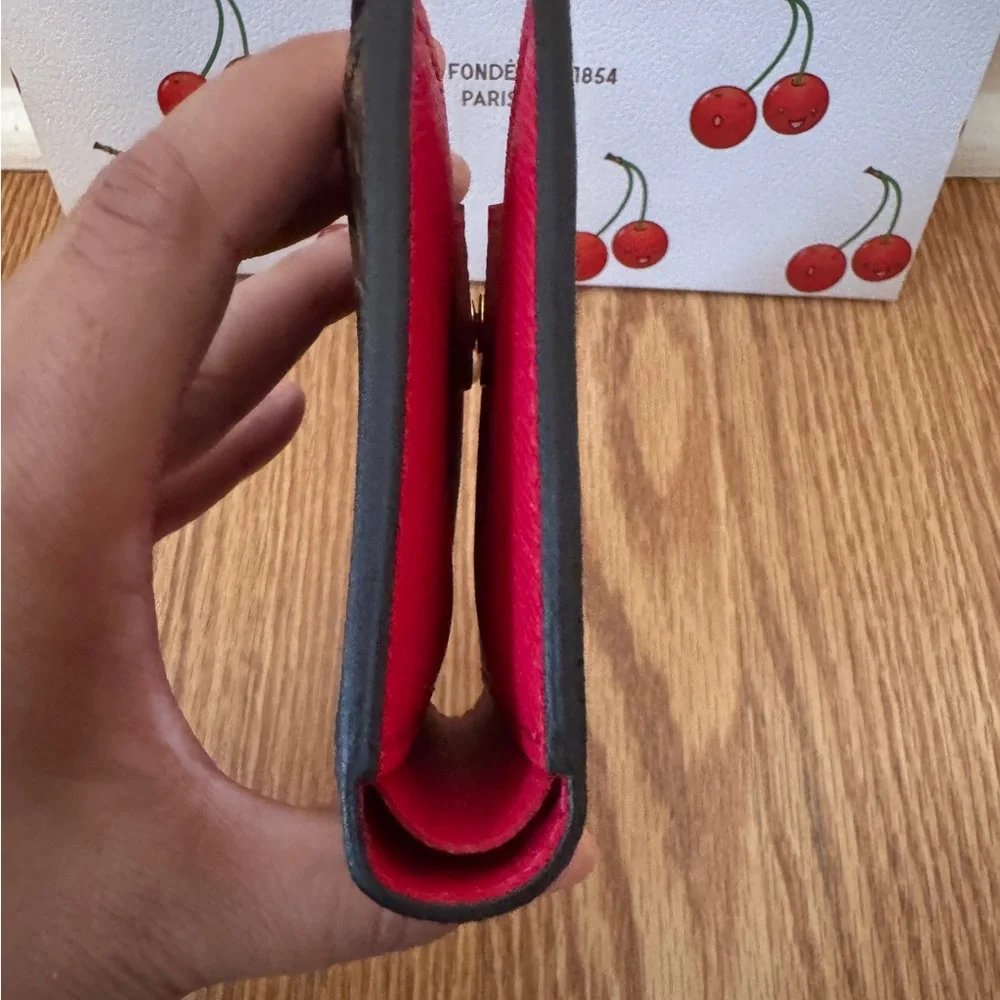 ❌SOLD❌ NWT Louis Vuitton X Takashi Murakami Cherry Lisa Wallet - Picture 11 of 15